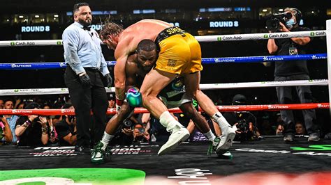 jake paul vs mayweather result|logan paul fight results.